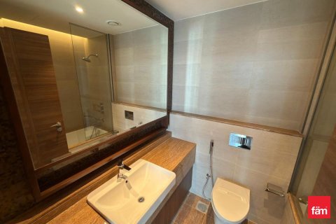 Apartment in Downtown Dubai (Downtown Burj Dubai), Dubai 3 bedrooms, 170.6 sq.m. № 94790 - photo 17