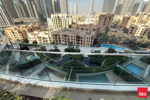 Apartment in Downtown Dubai (Downtown Burj Dubai), Dubai 3 bedrooms, 170.6 sq.m. № 94790 - photo 27