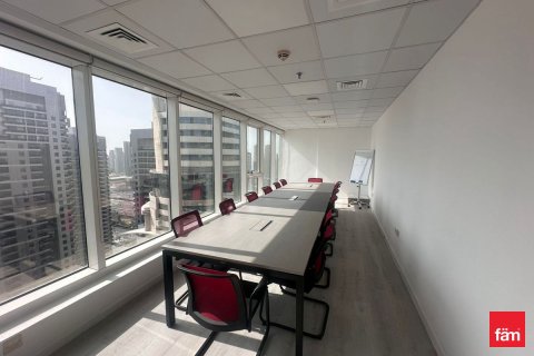 Oficina en Dubai, 145.9 m², № 94792 - foto 11