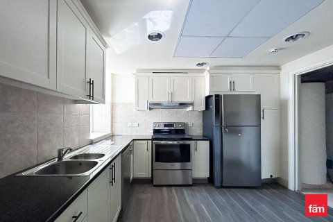 Apartment in Dubai Marina, Dubai 4 bedrooms, 270.3 sq.m. № 94795 - photo 5