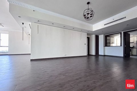 Apartment in Dubai Marina, Dubai 4 bedrooms, 270.3 sq.m. № 94795 - photo 9
