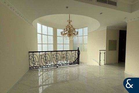 Villa en Al Furjan, Dubai, 5 dormitorios, 604 m², № 88742 - foto 9