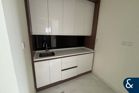 Villa en Al Furjan, Dubai, 5 dormitorios, 604 m², № 88742 - foto 17