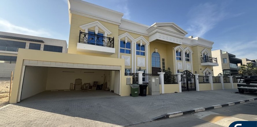 Villa en Al Furjan, Dubai, 5 dormitorios, 604 m², № 88742