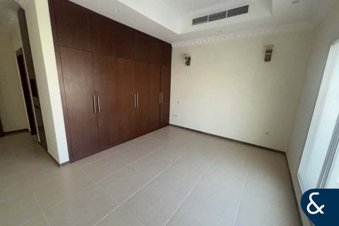 Villa en Al Furjan, Dubai, 5 dormitorios, 604 m², № 88742 - foto 15