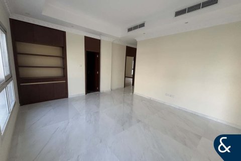 Villa en Al Furjan, Dubai, 5 dormitorios, 604 m², № 88742 - foto 19