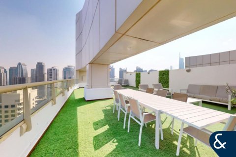 Apartment in Dubai Marina, Dubai 4 bedrooms, 563 sq.m. № 88417 - photo 27