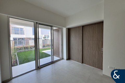 Villa en Nara, The Valley, Dubai, 4 dormitorios, 199 m², № 88539 - foto 9