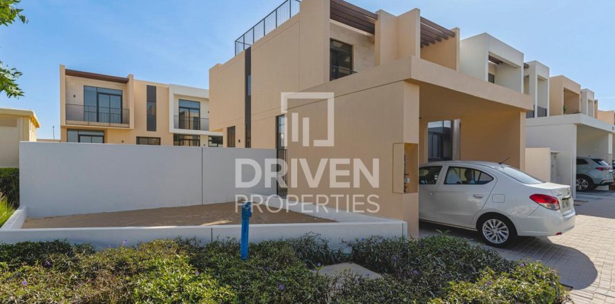 Villa in EMAAR South, Dubai South (Dubai World Central), Dubai 4 bedrooms, 334.64 sq.m. № 138760
