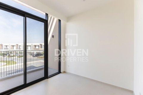 Villa in EMAAR South, Dubai South (Dubai World Central), Dubai 4 bedrooms, 334.64 sq.m. № 138760 - photo 14