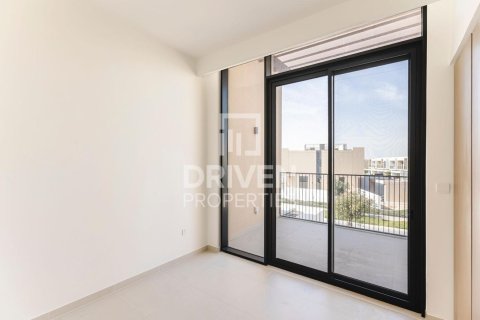 Villa in EMAAR South, Dubai South (Dubai World Central), Dubai 4 bedrooms, 334.64 sq.m. № 138760 - photo 13