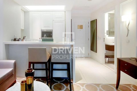 Apartment in Downtown Dubai (Downtown Burj Dubai), Dubai studio, 51.65 sq.m. № 138763 - photo 3