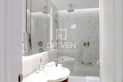 Apartment in Downtown Dubai (Downtown Burj Dubai), Dubai studio, 51.65 sq.m. № 138763 - photo 9
