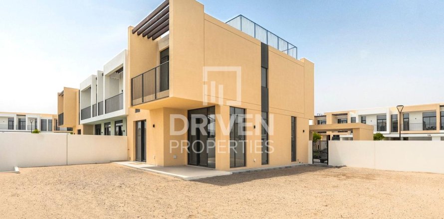 Villa in EMAAR South, Dubai South (Dubai World Central), Dubai 4 bedrooms, 443.24 sq.m. № 138759