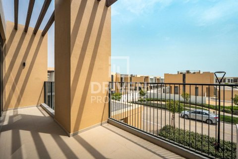 Villa in EMAAR South, Dubai South (Dubai World Central), Dubai 4 bedrooms, 333.89 sq.m. № 138758 - photo 20