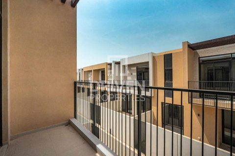Villa in EMAAR South, Dubai South (Dubai World Central), Dubai 4 bedrooms, 333.89 sq.m. № 138758 - photo 23