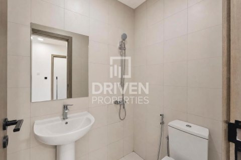 Adosado en Dubai Land, Dubai, 3 dormitorios, 232.72 m², № 138762 - foto 14