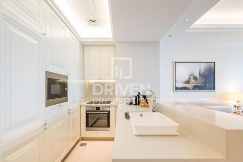 Apartment in Downtown Dubai (Downtown Burj Dubai), Dubai studio, 51.75 sq.m. № 138761 - photo 6