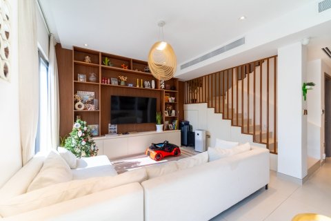 Купить таунхаус в Tilal Al Ghaf, Дубай: 3 спальни, 199м², № 97093 - фото 3