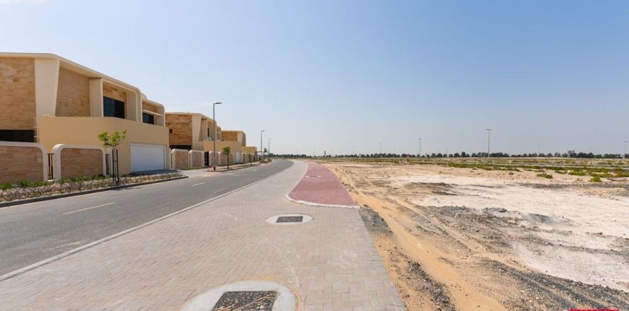 قطعة أرض في جبل علي, دبي 1336.1 م² رقم 9072
