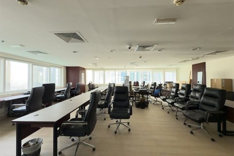 Office in Jumeirah Lake Towers, Dubai 116.9 sq.m. № 50947 - photo 1