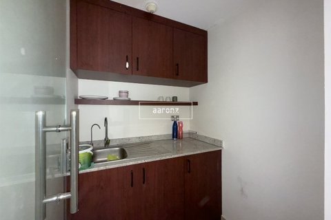 Office in Jumeirah Lake Towers, Dubai 116.9 sq.m. № 50947 - photo 7