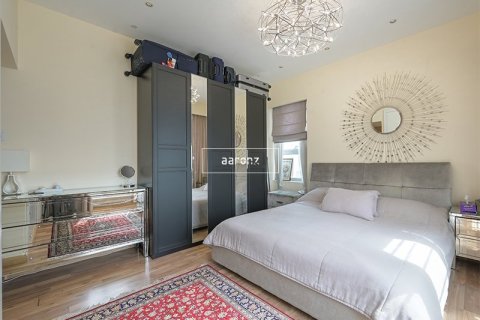 Apartamento en Jumeirah Lake Towers, Dubai, 2 dormitorios, 122.1 m², № 50950 - foto 9