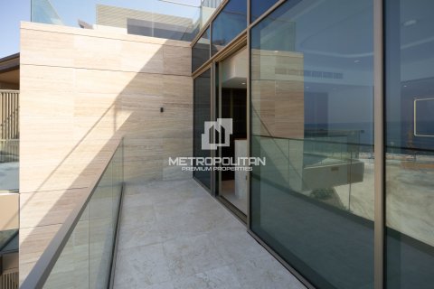 Apartment in Palm Jumeirah, Dubai 3 bedrooms, 188 sq.m. № 3745 - photo 17