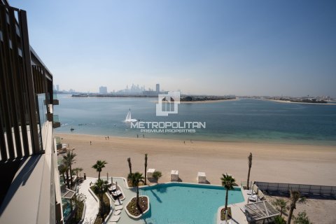 Apartment in Palm Jumeirah, Dubai 3 bedrooms, 188 sq.m. № 3745 - photo 1
