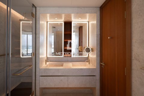 Apartment in Palm Jumeirah, Dubai 3 bedrooms, 188 sq.m. № 3745 - photo 11
