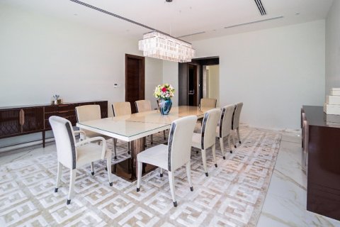 Villa en Emirates Hills, Dubai, 7 dormitorios, 975 m², № 3755 - foto 6