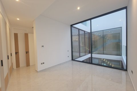 Villa in Al Barari, Dubai 5 bedrooms, 616 sq.m. № 3756 - photo 22