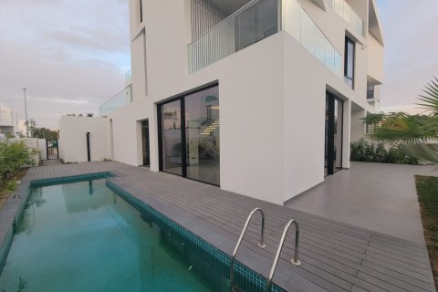Villa in Al Barari, Dubai 5 bedrooms, 616 sq.m. № 3756 - photo 4