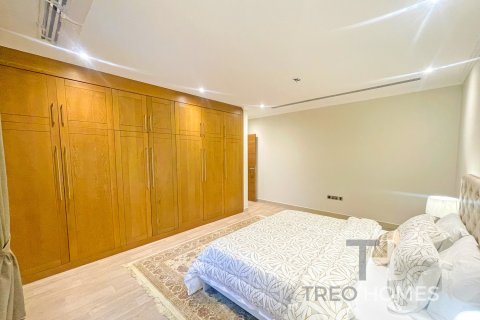 Villa in Regional, Jumeirah Park, Dubai 4 bedrooms, 403 sq.m. № 16295 - photo 27