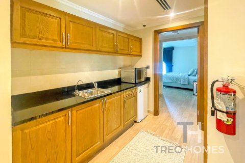 Villa in Regional, Jumeirah Park, Dubai 4 bedrooms, 403 sq.m. № 16295 - photo 24