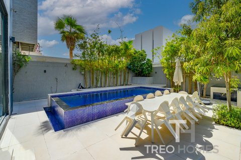 Villa in Jumeirah Park, Dubai 5 bedrooms, 480 sq.m. № 16293 - photo 2