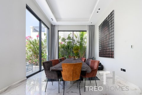 Villa in Jumeirah Park, Dubai 5 bedrooms, 480 sq.m. № 16293 - photo 7