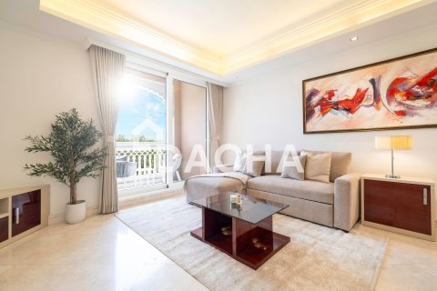 Apartment in Grandeur Residences, Palm Jumeirah, Dubai 2 bedrooms, 163 sq.m. № 105044 - photo 19