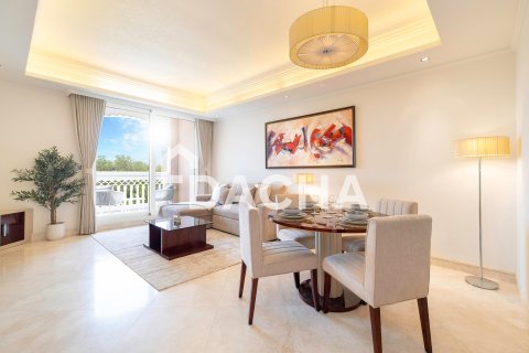 Apartment in Grandeur Residences, Palm Jumeirah, Dubai 2 bedrooms, 163 sq.m. № 105044 - photo 21