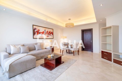 Apartment in Grandeur Residences, Palm Jumeirah, Dubai 2 bedrooms, 163 sq.m. № 105044 - photo 14