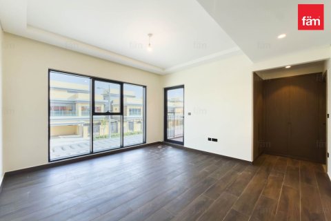 Townhouse in Dubai 5 bedrooms, 219.6 sq.m. № 123949 - photo 5