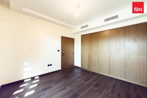 Townhouse in Dubai 5 bedrooms, 219.6 sq.m. № 123949 - photo 3