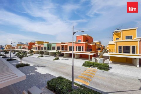 Townhouse in Dubai 5 bedrooms, 219.6 sq.m. № 123949 - photo 24