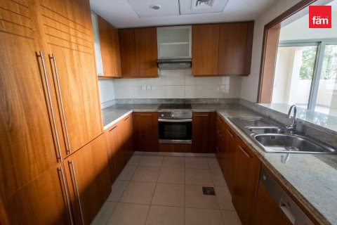 Appartement à Downtown Dubai (Downtown Burj Dubai), Dubai, 2 chambres, 111.4 m², № 123952 - photo 4