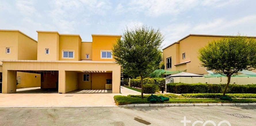 Townhouse in Dubai 4 bedrooms, 205.59 sq.m. № 119521