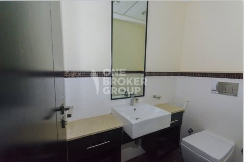 Apartamento en Dubai Marina, Dubai, 2 dormitorios, 148.4 m², № 752 - foto 11