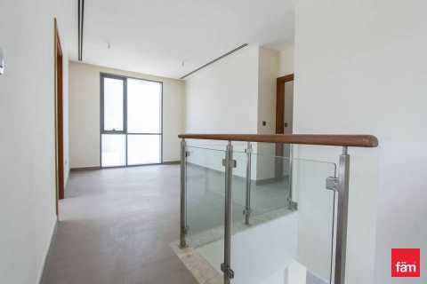 Villa in Dubai Hills Estate, Dubai 3 bedrooms, 427 sq.m. № 94915 - photo 6