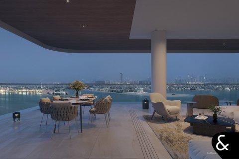 Apartment in Palm Jumeirah, Dubai 3 bedrooms, 445 sq.m. № 91252 - photo 3