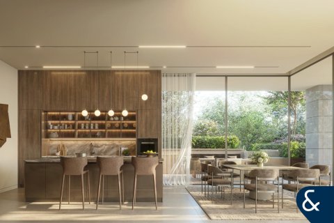 Villa in Dubai Land, Dubai 5 bedrooms, 1420 sq.m. № 91259