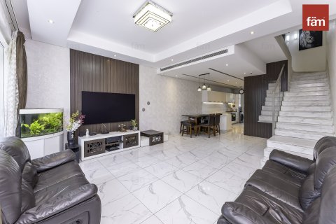 Villa en Dubai, 3 dormitorios, 159.3 m², № 77842 - foto 3